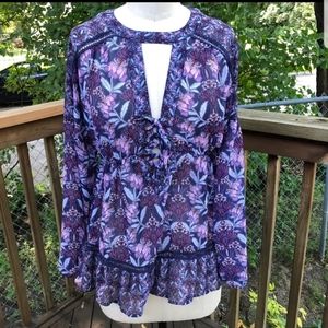 Skylar & Jade Top Lovely flowy top